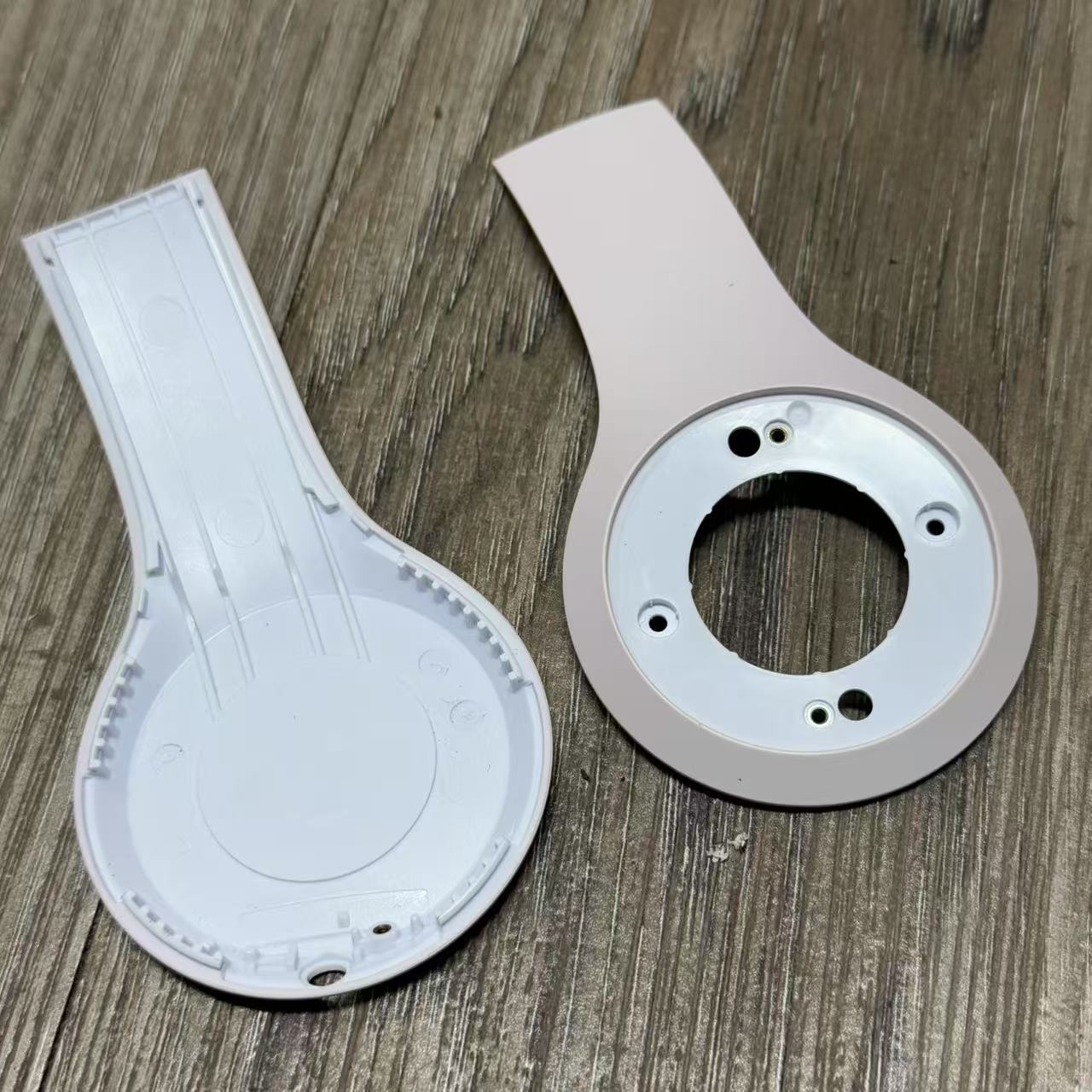 Oryginalne części zamienne do  – Beats Headphone Solo 4 recenzja i cena